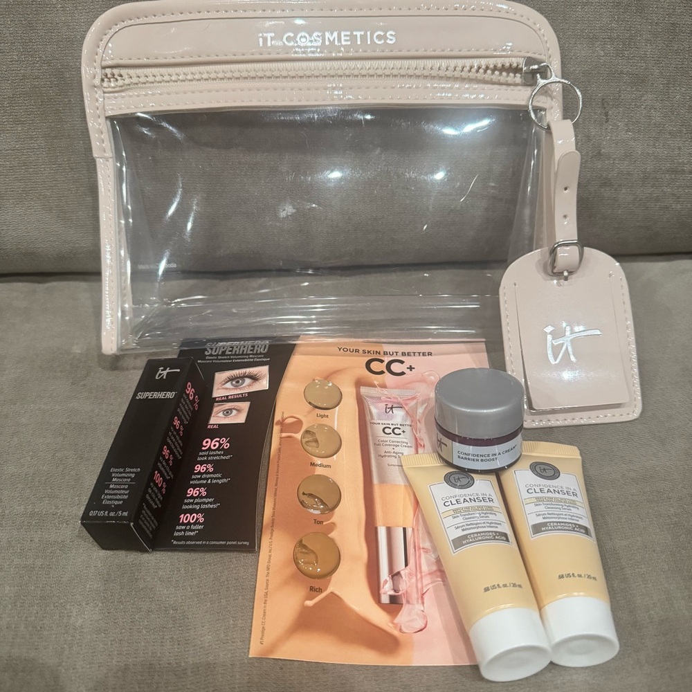 IT Cosmetics Travel Set with Clear Bag